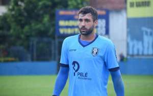Goleiro líder em defesas difíceis no Carioca recebe sondagens de times da Série B