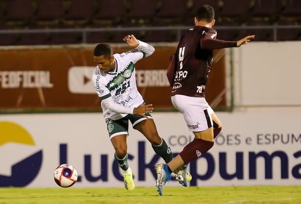 Atacante anima treinador do Guarani: “Muito acima da média”