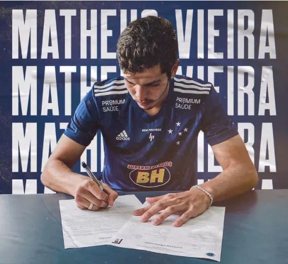 Cruzeiro assina com zagueiro que estava no São Paulo