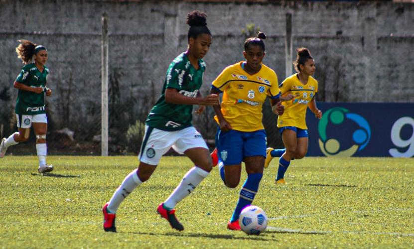 BRASILEIRO FEMININO: Palmeiras bate Avaí Kindermann e vence a primeira