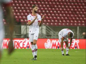 Emprestado pelo Santos, zagueiro fala sobre 'oportunidade da vida' no Náutico