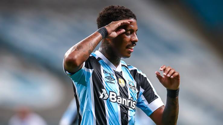 Chegada de Tiago Nunes pode impedir saída de volante do Grêmio