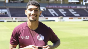 Ferroviária anuncia zagueiro ex-Santos para a Série D