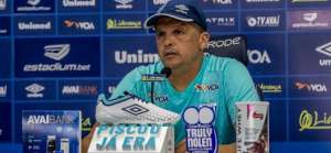 Claudinei dá a receita para Avaí avançar contra time de Paulo Baier no Catarinense