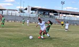 BRASILEIRO FEMININO: São José conquista primeira vitória e entra no G8
