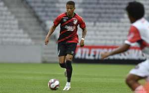 PARANAENSE: FC Cascavel e Cianorte empatam no duelo pela liderança; Athletico vence