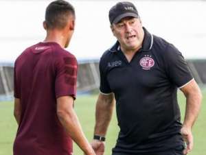 Pintado garante recuperação da Ferroviária após derrotas: 'Vamos terminar bem'