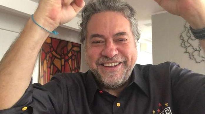 Casares está no caminho certo, dentro e fora de campo