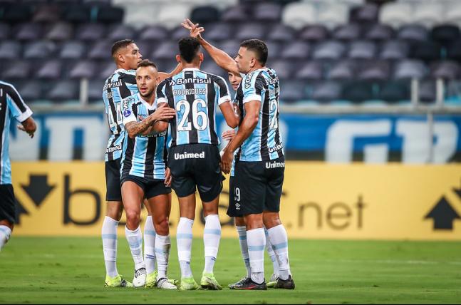 Jogadores comemoram um dos gols do Grêmio nesta quinta-feira - Lucas Uebel/Grêmio FBPA