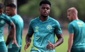 Catarinense: Mozart Santos terá dois defalques em sua estreia neste domingo