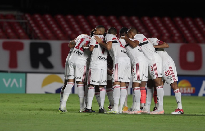 Volpi freia empolgação e pede São Paulo com ‘pé no chão’ em série invicta