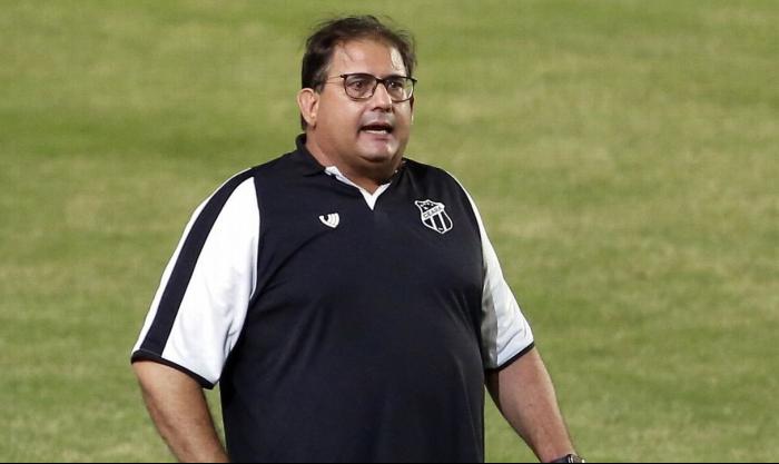 Finalista, Guto Ferreira se irrita com repórter após vitória do Ceará