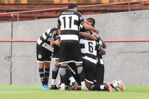 Oeste x XV de Piracicaba - A invencibilidade está em jogo na Arena Barueri!