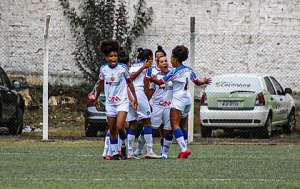 Equipe de transmissão é afastada após comentários racistas no Brasileiro Feminino