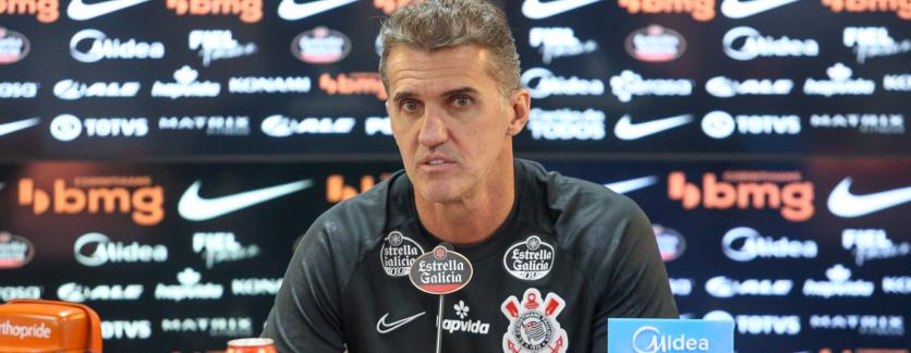 Mancini promete revezamento no Corinthians para enfrentar Peñarol e São Paulo