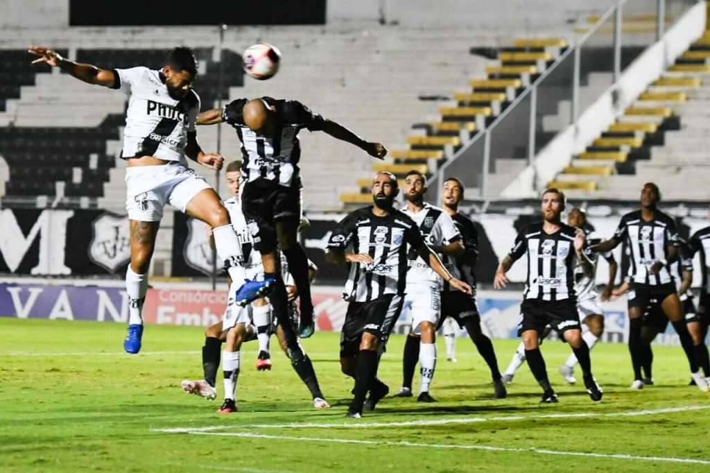 Ponte Preta foi derrotada pela Inter de Limeira (Foto: Álvaro Jr./Ponte Press)
