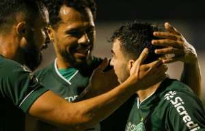 Blog do Ari: Guarani impôs seu ritmo e venceu o Santo André no Canindé