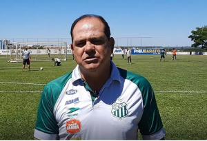Clube do Minas acerta renovação de treinador para o Brasileiro