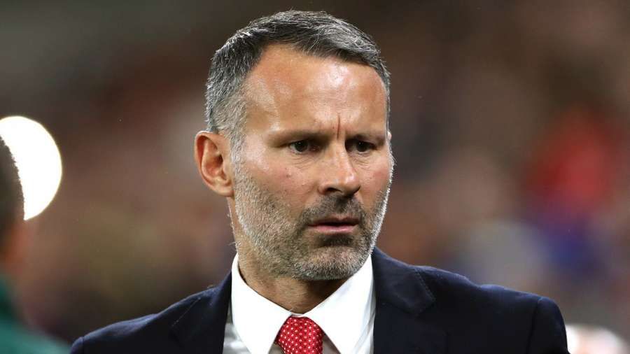 Ryan Giggs comparece a tribunal em Manchester e nega agressões a mulheres