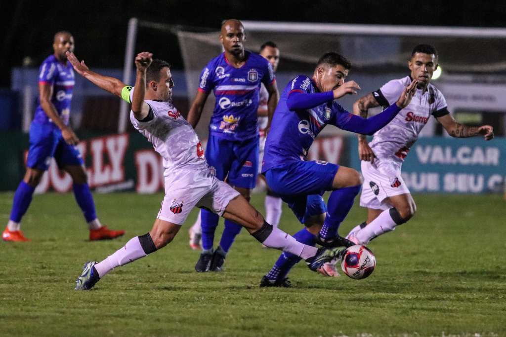 Ituano derrota o São Caetano. Foto: Leonardo Lima / ADSC