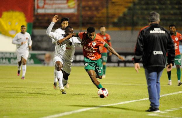 Portuguesa 1 x 0 Oeste – Lusa domina e vence reservas do Oeste!