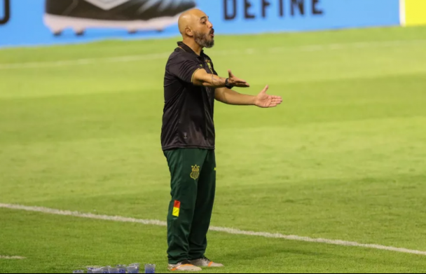 Tombense acerta com treinador que estava em time da Série B