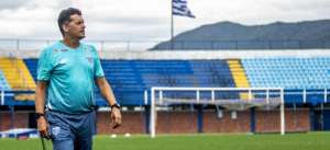 Com Avaí classificado, Claudinei já pensa na semi: 