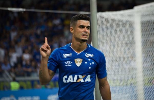 Mais uma! Egídio entra com nova ação e cobra R$ 1,4 milhões do Cruzeiro