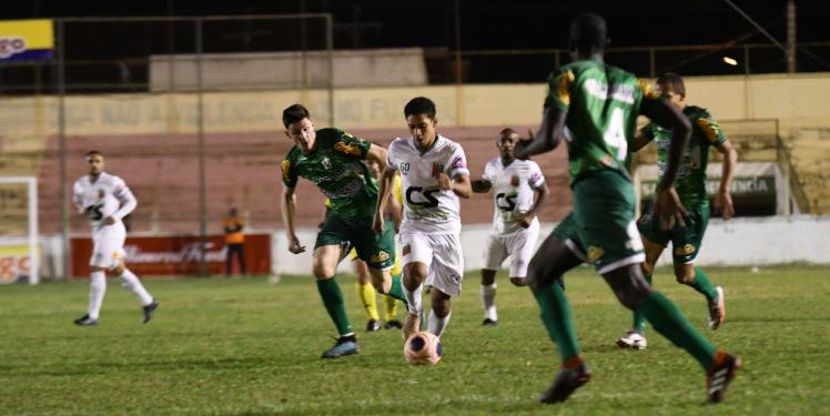Barretos e Rio Preto empataram sem gols. Foto: Janio Munhoz