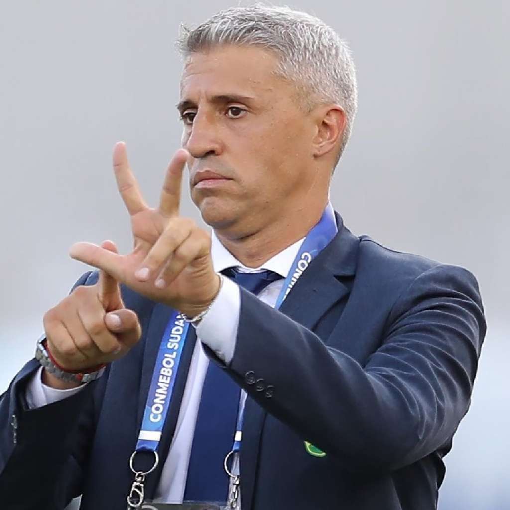 Joel Santana corneta técnico do São Paulo: ‘Nunca ganhou nada na vida’