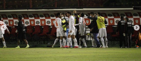 Paulista A2: Oeste defenderá invencibilidade em casa e aguarda regularização de zagueiro