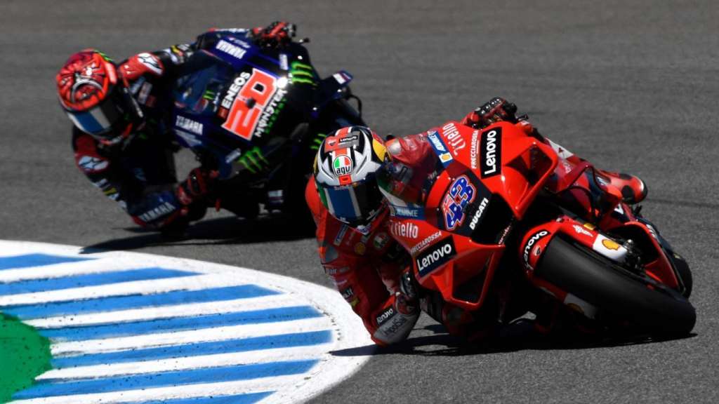 MotoGP: Miller aproveita queda de rendimento de Quartararo e vence etapa da Espanha