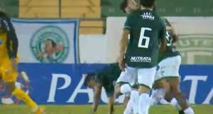 Briga de rua? Jogadores do Guarani trocam socos, são expulsos e não jogam o dérbi