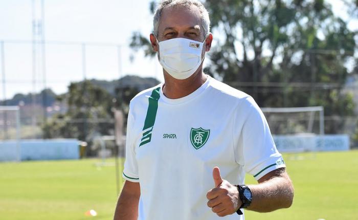 Pelo América-MG, Lisca volta a recusar proposta de clube da Libertadores