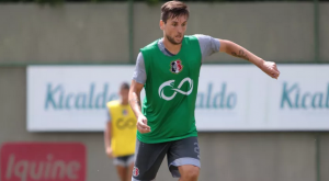 Pernambucano: Volante recebe nova chance no Santa Cruz após ser afastado