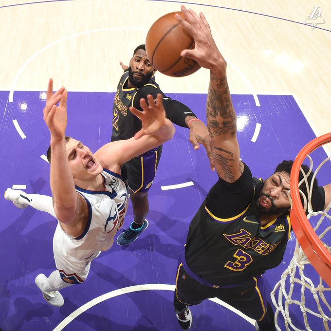 NBA: Lakers vencem Nuggets em boa atuação de Davis e encerram sequência de derrotas