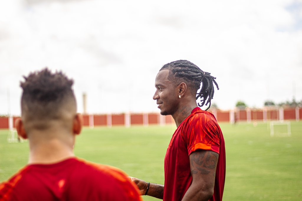 Com técnico internado, CRB informa que três jogadores testaram positivo para Covid