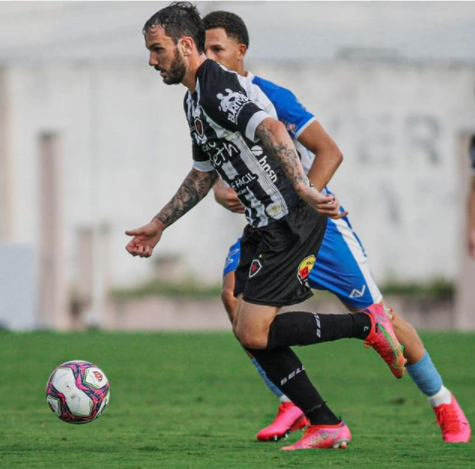PARAIBANO: Botafogo-PB e São Paulo Crystal duelam pela liderança