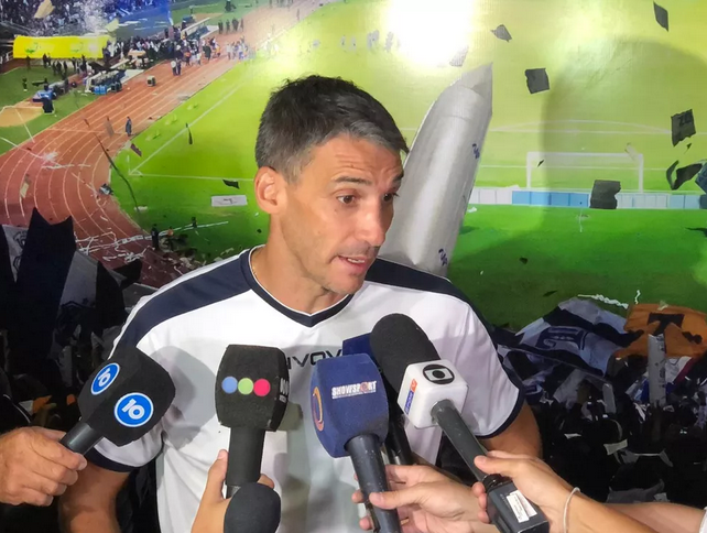 Clube da Série A contrata Juan Pablo Vojvoda, treinador argentino