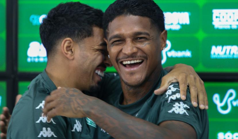 Amigos, mas desfalques certos. (Foto: Divulgação)