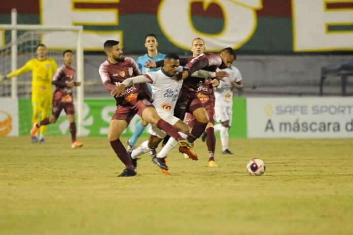 Paulista A2: Volante recebe o terceiro amarelo e desfalca Portuguesa contra Juventus