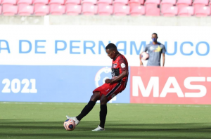 PERNAMBUCANO: Vera Cruz busca semifinal histórica contra o Salgueiro