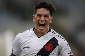 Carioca: Para celebrar marca no Vasco, Cano leiloará itens e fará doação a comunidade