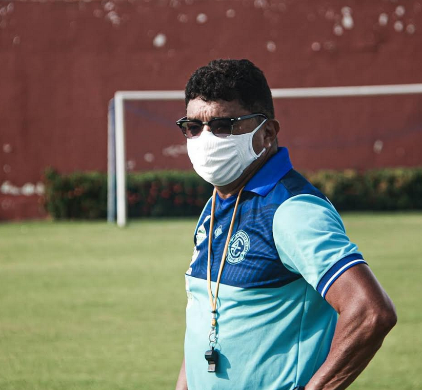 Com dedo do técnico, 04 de Julho consegue vencer e segue na briga pelo bi do Piauiese