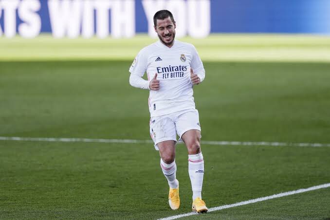 Real Madrid coloca meia-atacante à venda e aguarda propostas