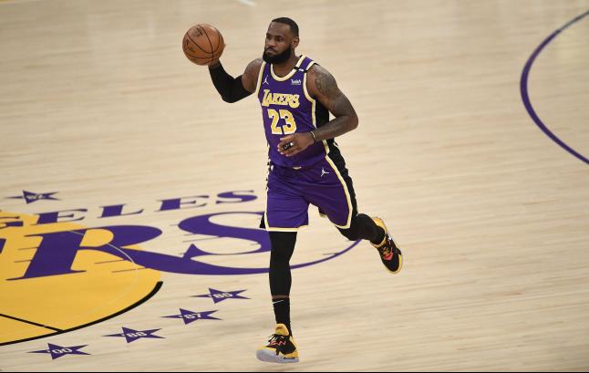 NBA: Lakers projetam o retorno de LeBron James para o início da próxima semana