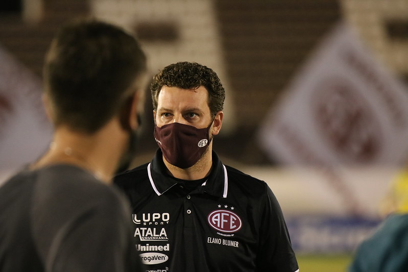 Paulistão: Elano poupará pendurados da Ferroviária do duelo contra São Caetano