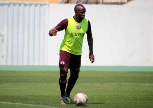 Série B: A pedido de Pintado, Goiás fica perto de zagueiro da Ferroviária