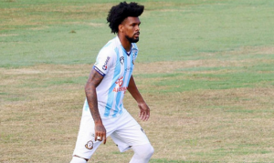 Zagueiro ex-Macaé está sofrendo acusações de ter entregado jogo