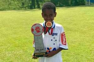 Cruzeiro revela surpresa com saída de Messinho e acusa Palmeiras e empresário